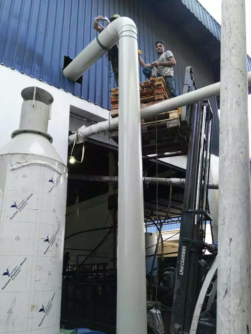 塑料煙氣凈化工程廠家/廢氣處理塔/廢氣處理設(shè)備/廢氣除塵旋流塔